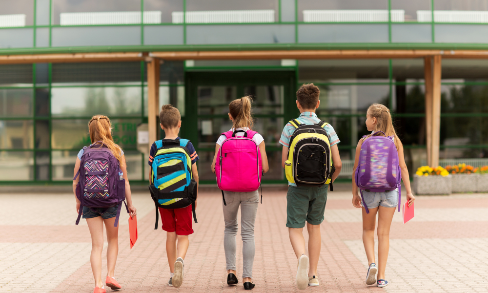 Bursele elevilor nu intră înainte de Paște