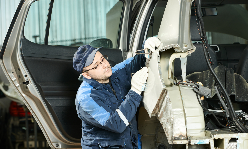 Producția auto din România a scăzut puternic în august 2025