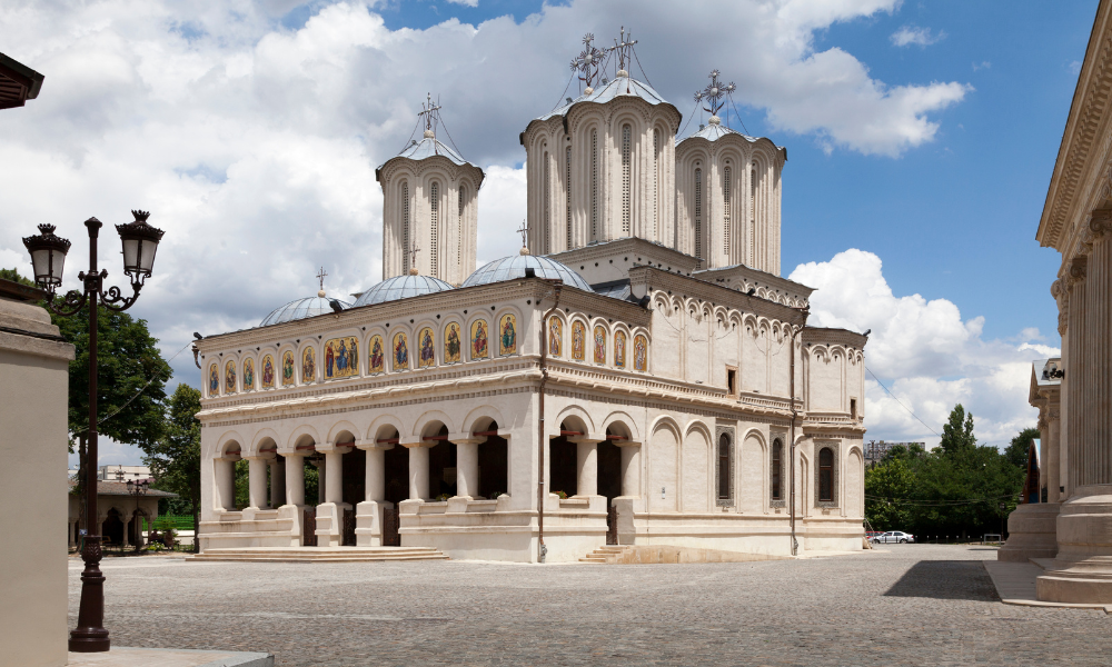 Aducerea moaștelor Sfântului Dimitrie cel Nou la București