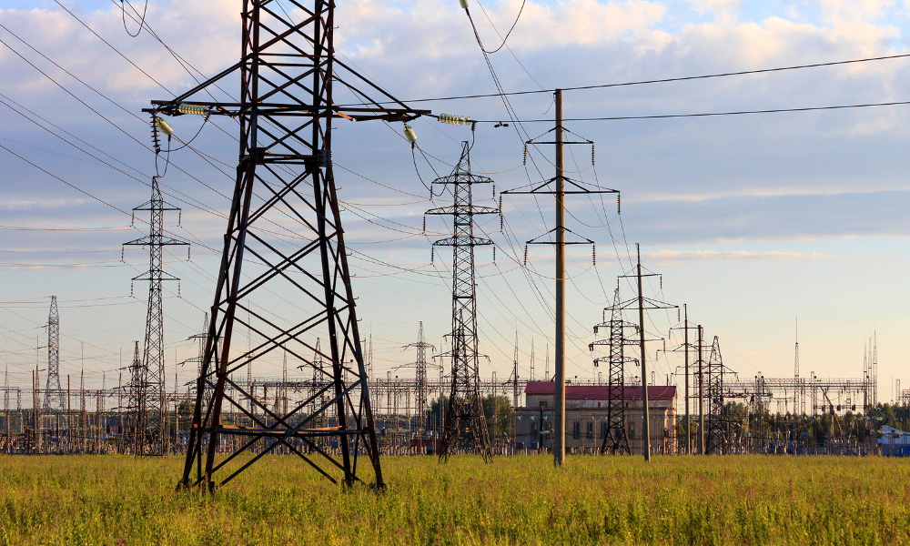 Consumul de energie electrică al populației, în urcare cu 5,7%