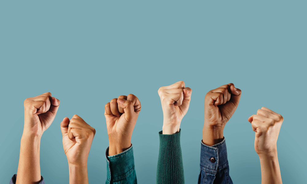 Sindicatele ies în stradă