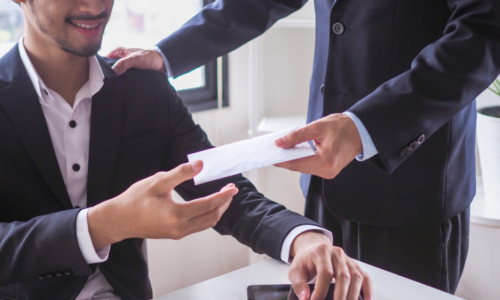 Salariile trebuie afișate în anunțurile de angajare