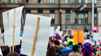 Protestele profesorilor continuă la Ministerul Educației