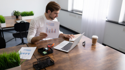 CNAS angajează specialiști IT cu salarii de 8.500 de euro pe lună
