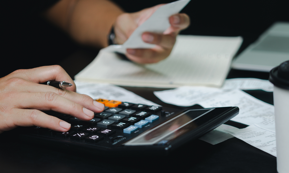 impozite mai mari pe locuințe și autovehicule