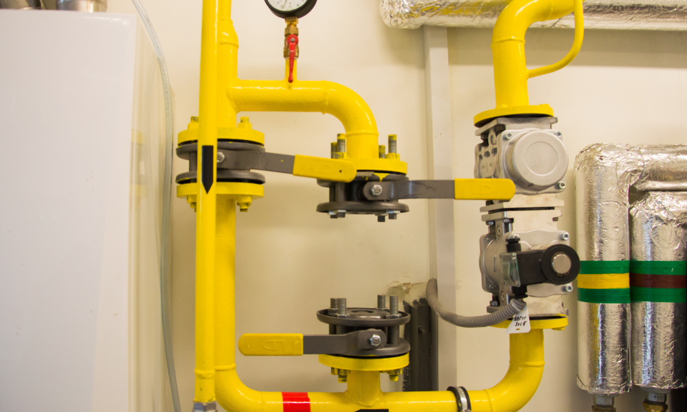 Scurgere de gaz într-un bloc de 10 etaje din Zalău