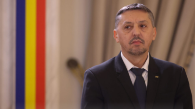 Daniel David demisionează