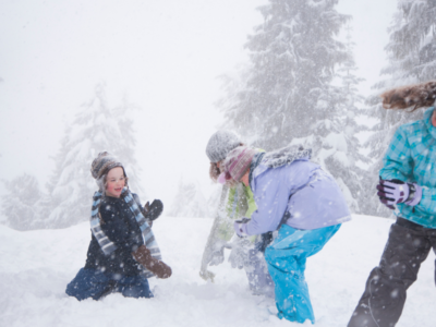 Elevii s-au întors joi la cursuri