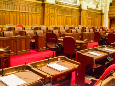 Cumul pensie–salariu la stat