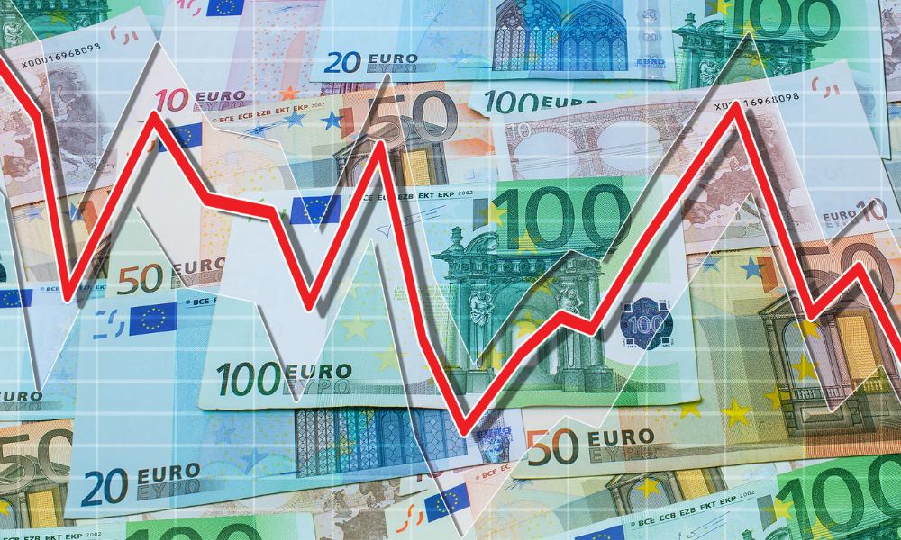 Datoria României explodează