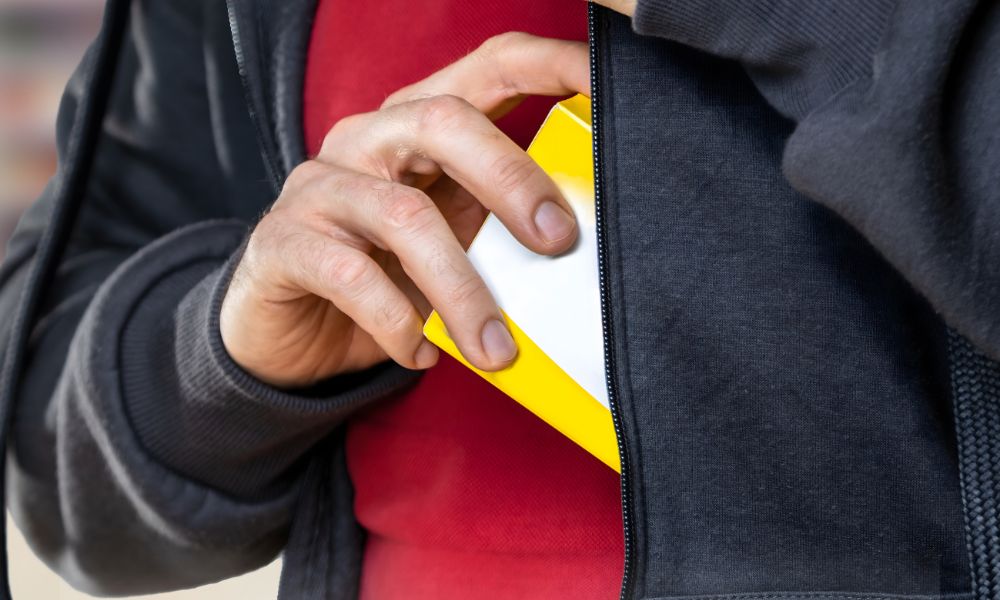 Tânăr de 27 de ani din Halmășd