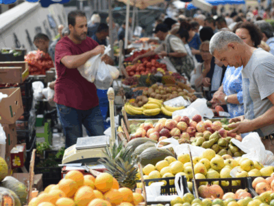 Piață agroalimentară din Sălaj, cu oameni îngrijorați privind prețurile crescute