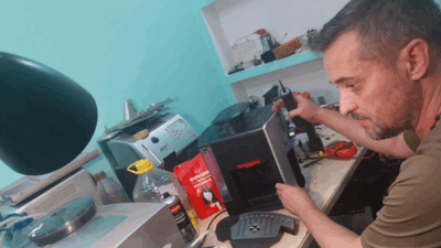 Atelierul Criss Coffee Service Zalău oferă reparații, igienizare și vânzare de aparate de cafea cu garanție și servicii profesionale.