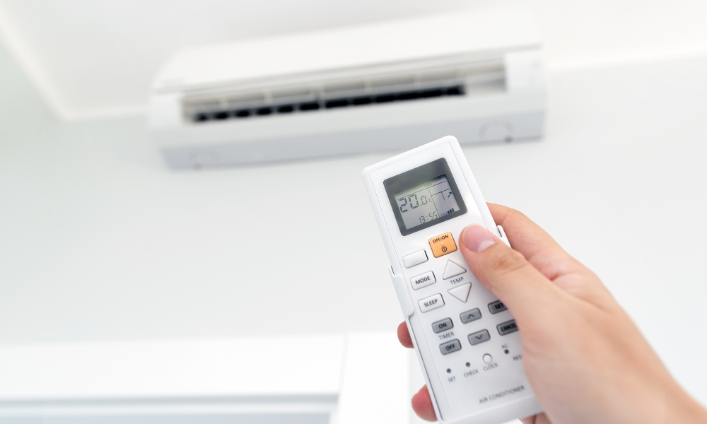 fierul de călcat și aerul condiționat