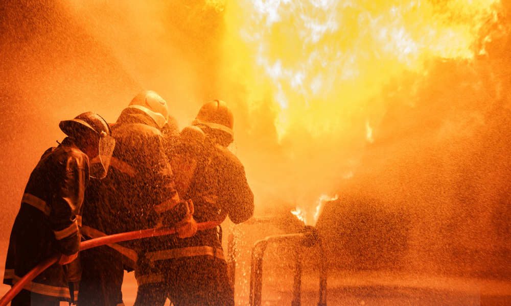 Autoritățile avertizează că multe incendii pornesc din jocul copiilor