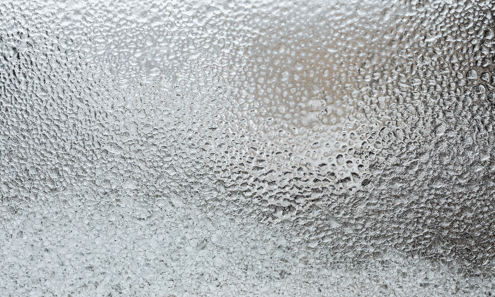 ANM anunță ninsori, viscol și ger