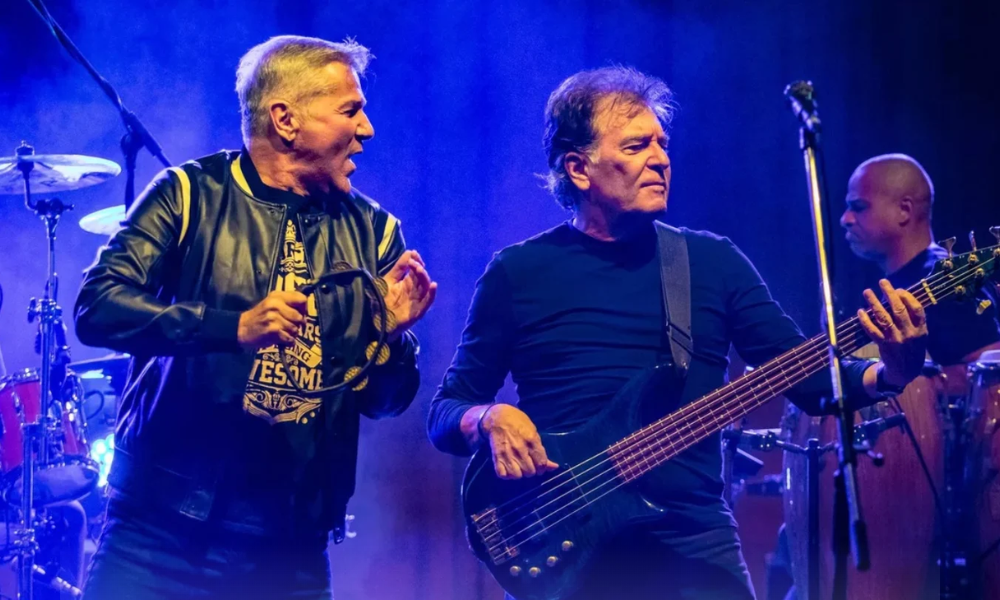 A murit Iulian Vrabete, basistul trupei Holograf